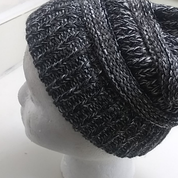 NWT Sykooria ponytail mess bun ribbed hat cap - Picture 6 of 8